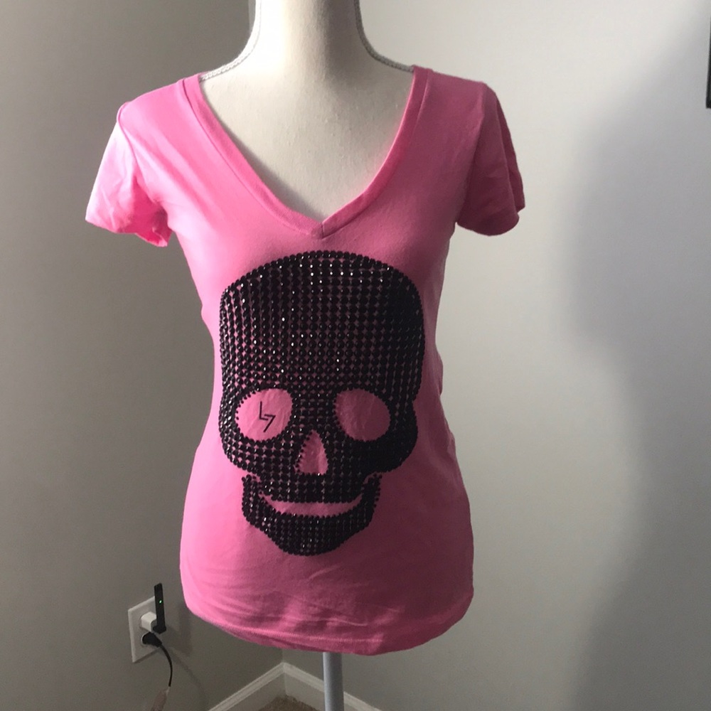 T-shirt from lucky 7.